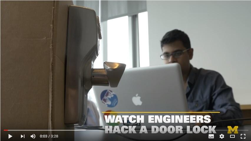 I en video kan du se hur hacket går till.