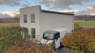 Attefallshus gör att Skatteverket delar vår fastighet på två