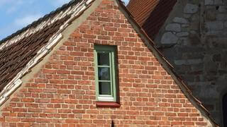 Rött tegel på fasaden - några fina färgmatchningar