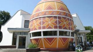 Kom i påskstämning med äggiga hus!