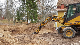 Fick sin tomt uppgrävd av kommunen