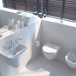 Vägghängt sanitetsporslin